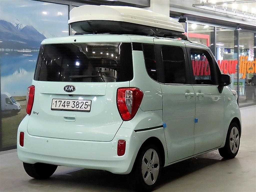 KIA Ray - Vista 4