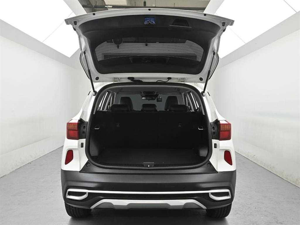 KIA Seltos - Vista 6