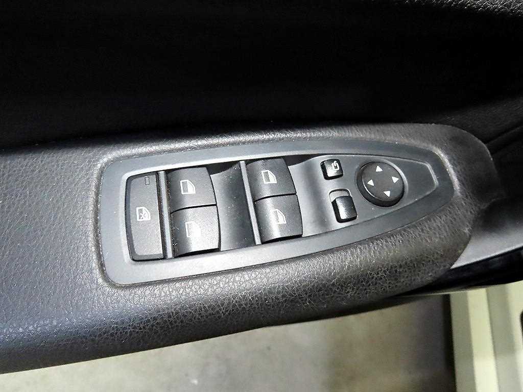 BMW 1 series 2017 - Importación desde Corea - HF Imports Iquique - Foto 13