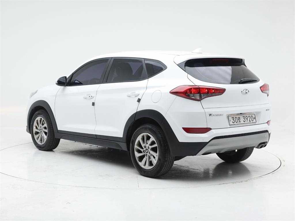 HYUNDAI Tucson - Vista 4
