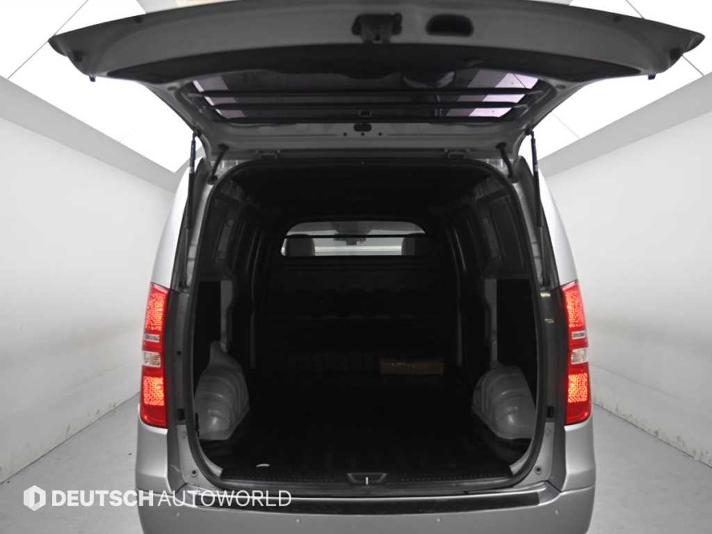 HYUNDAI Starex 2018 Gris - Importación desde Corea - HF Imports Iquique - Foto 19