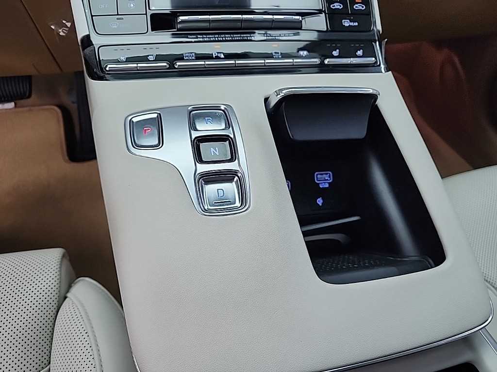 HYUNDAI Grandeur - Vista 8