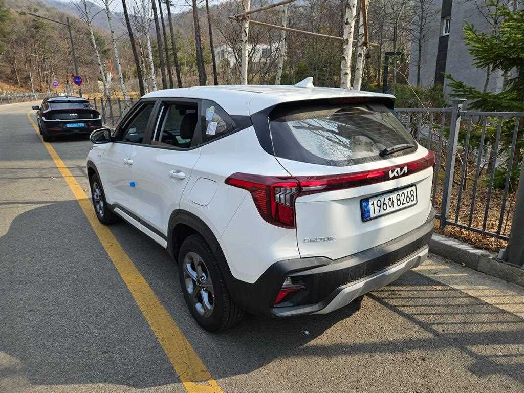 KIA Seltos - Vista 5