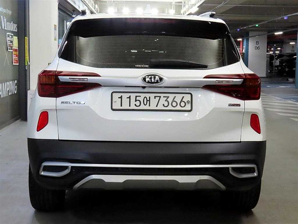 KIA Seltos - Vista 5