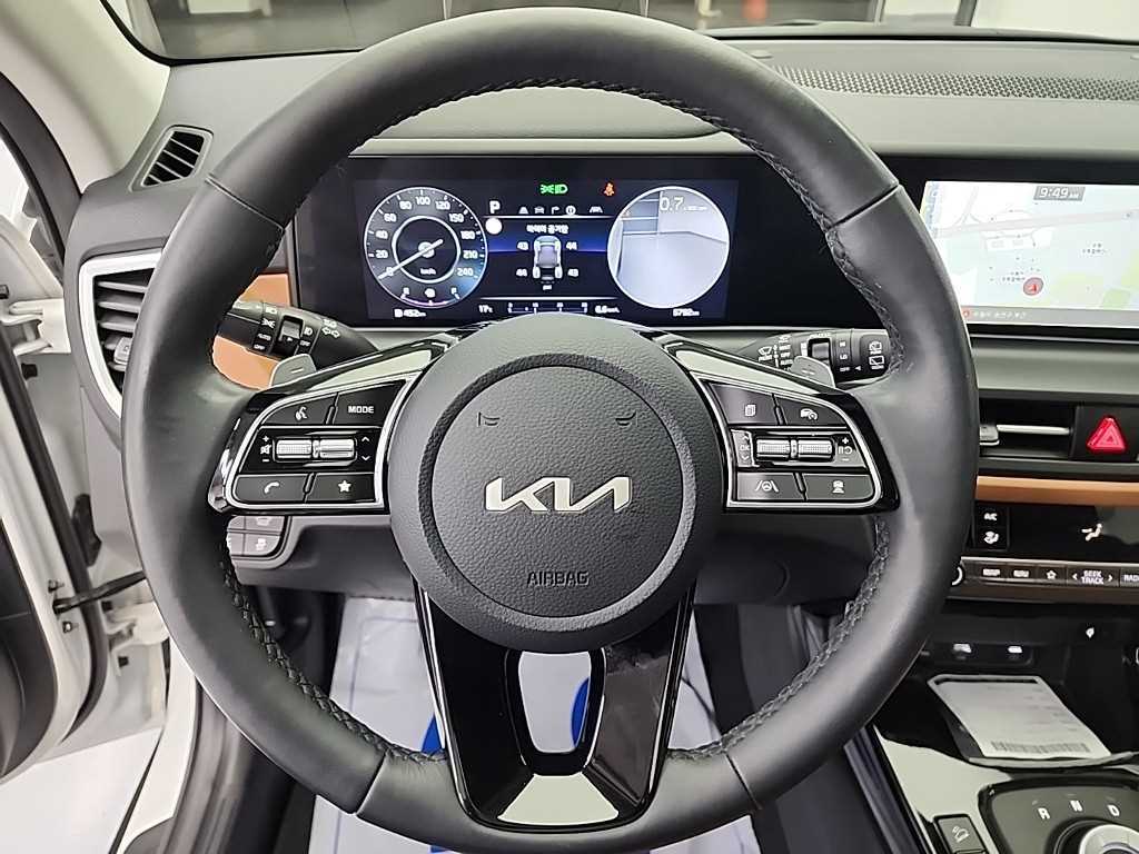 KIA Seltos - Vista 9