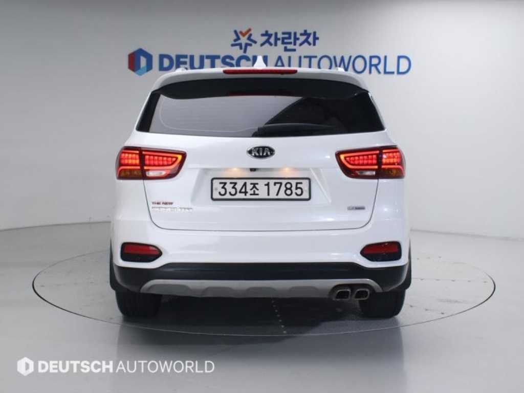 KIA Sorento - Vista 4