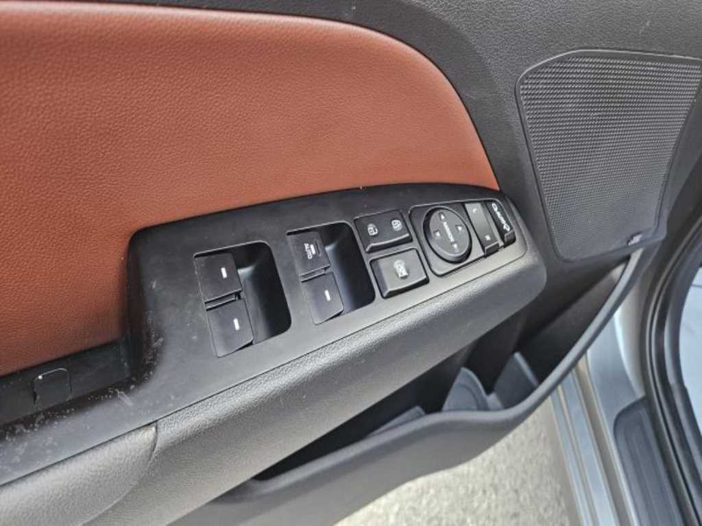 HYUNDAI Avante - Vista 6