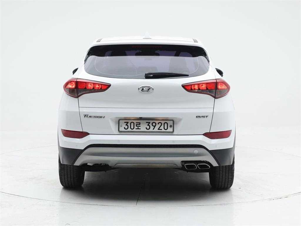 HYUNDAI Tucson - Vista 5