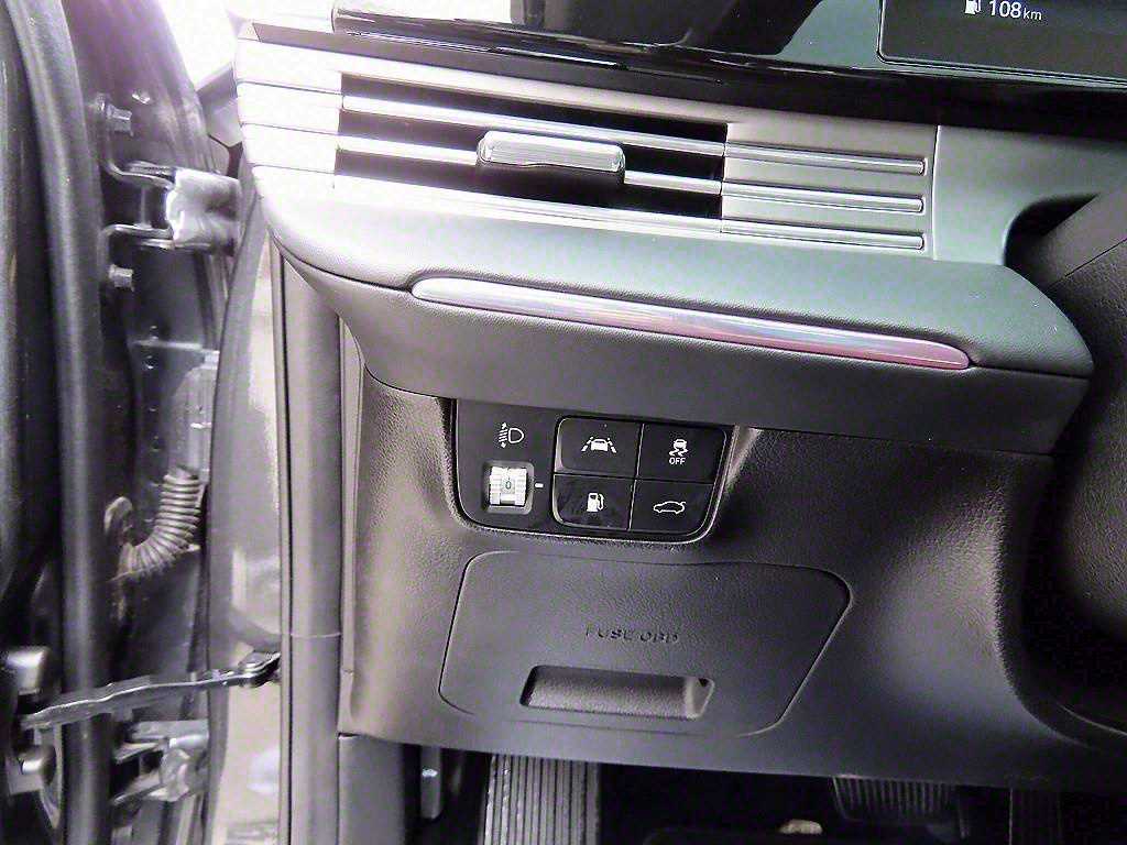 HYUNDAI Grandeur - Vista 12