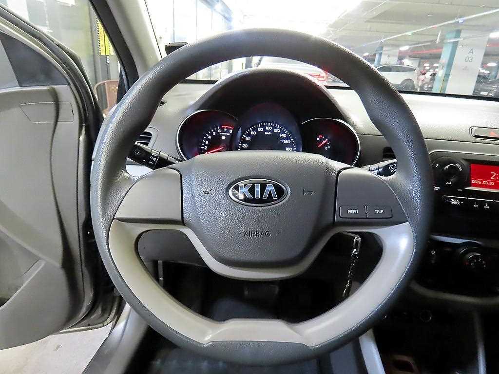 KIA Morning - Vista 8