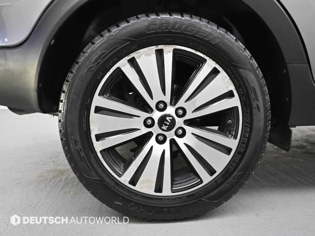 KIA Sportage - Vista 5