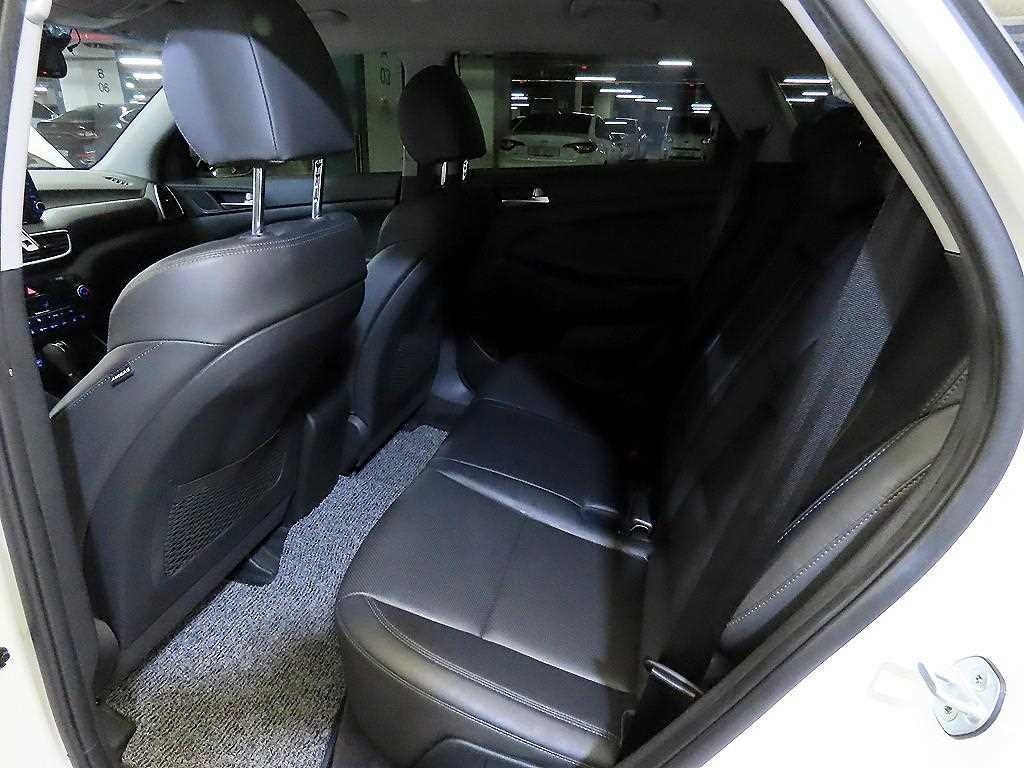 HYUNDAI Tucson - Vista 7