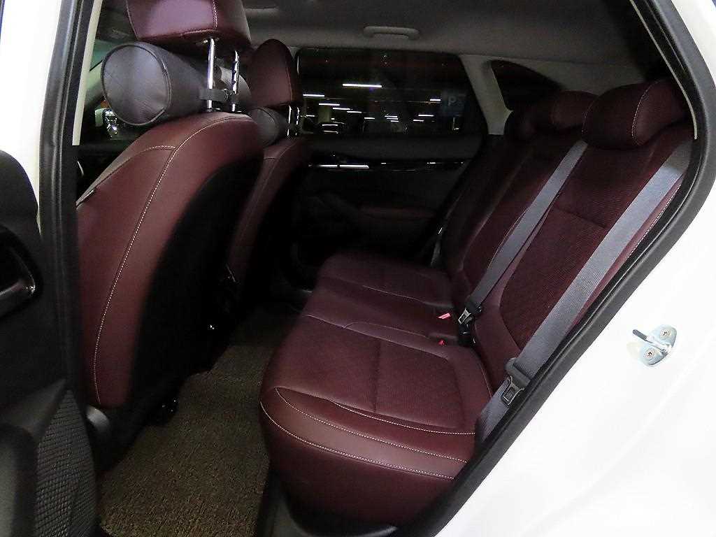 KIA Seltos - Vista 7