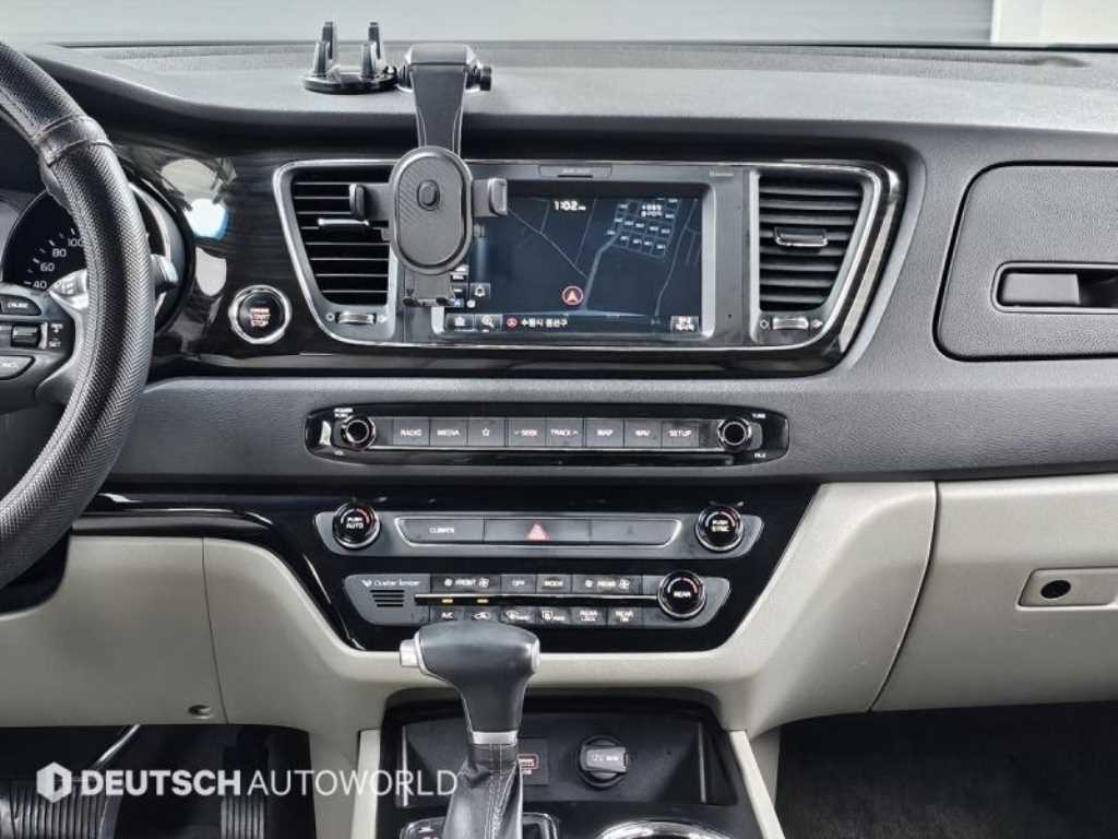 KIA Carnival 2020 - Importación desde Corea - HF Imports Iquique - Foto 14