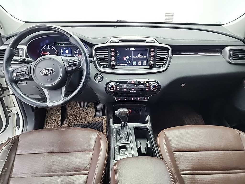 KIA Sorento - Vista 7
