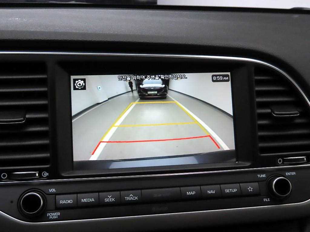 HYUNDAI Avante 2018 Gris - Importación desde Corea - HF Imports Iquique - Foto 16