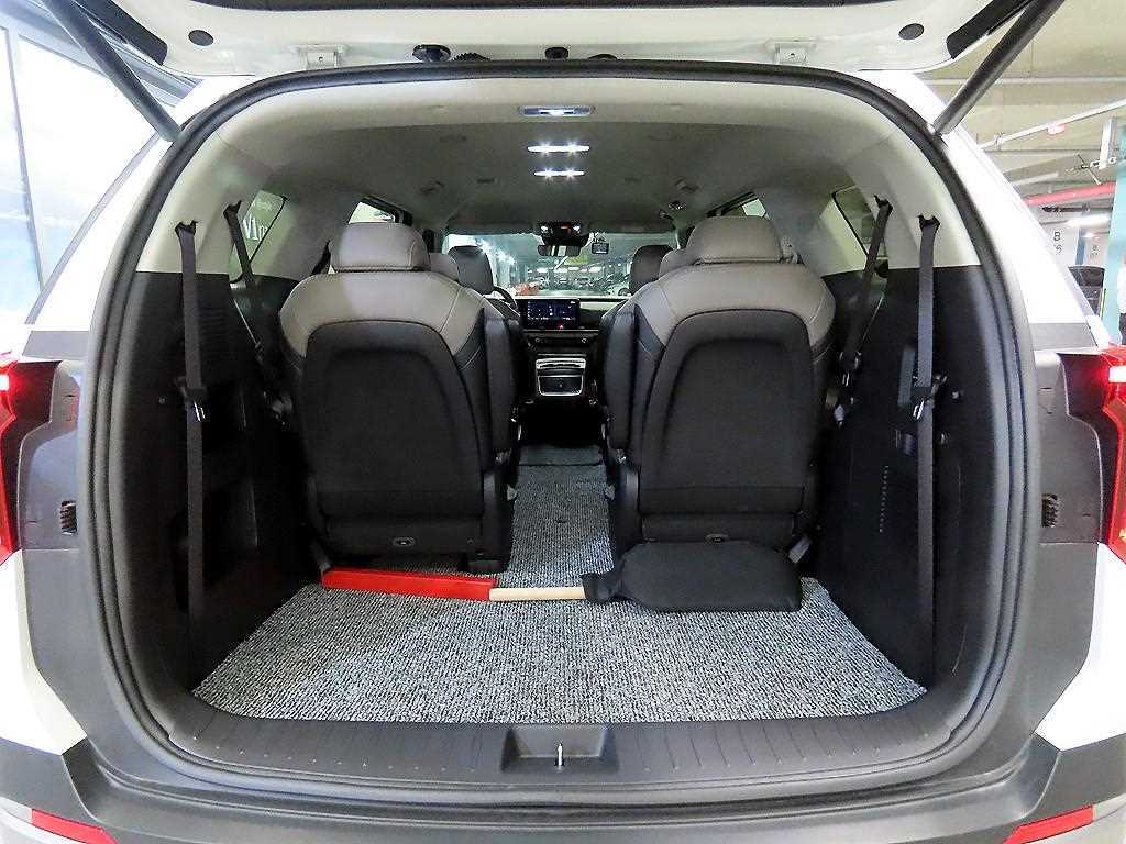 KIA Carnival 2025 Blanco - Importación desde Corea - HF Imports Iquique - Foto 16