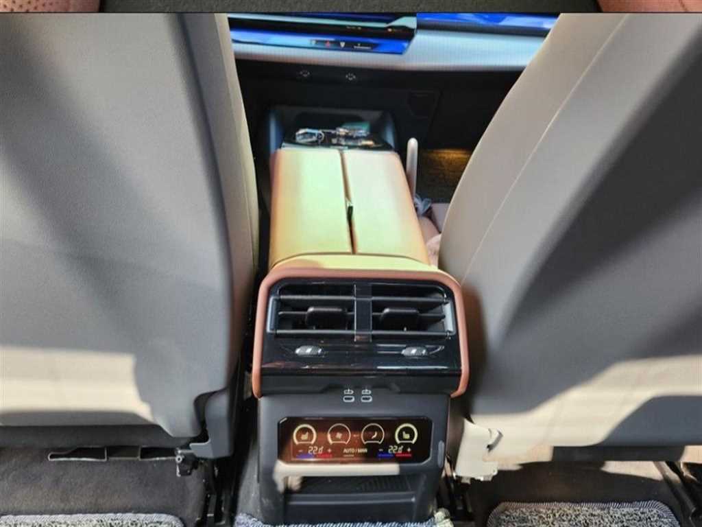 BMW 5 Series - Vista 11