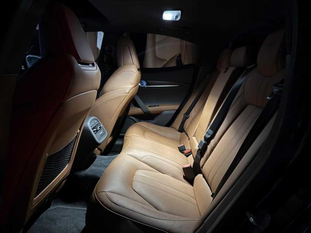 Maserati Ghibli 2020 Azul - Importación desde Corea - HF Imports Iquique - Foto 15