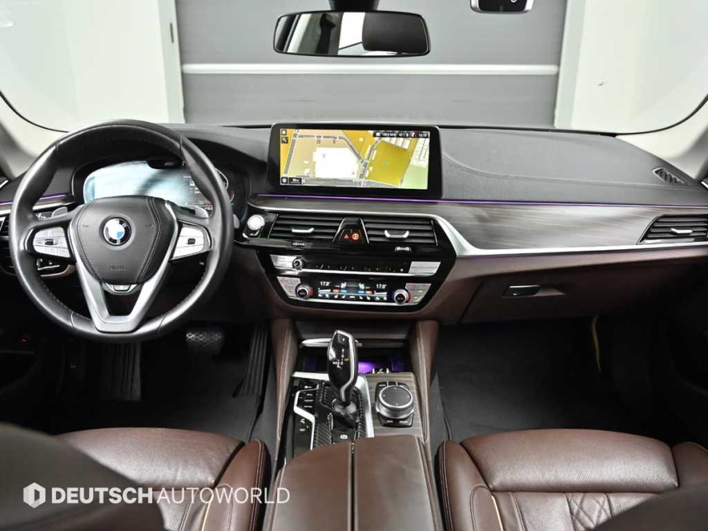 BMW 5 Series - Vista 7