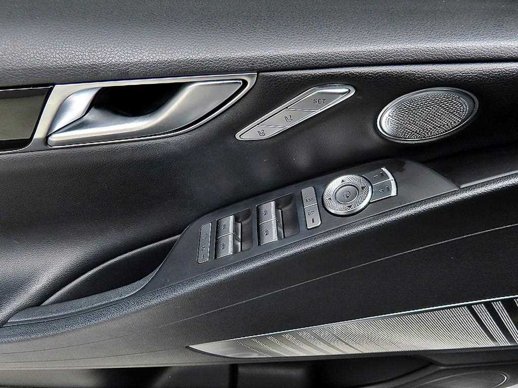 Genesis G80 - Vista 11