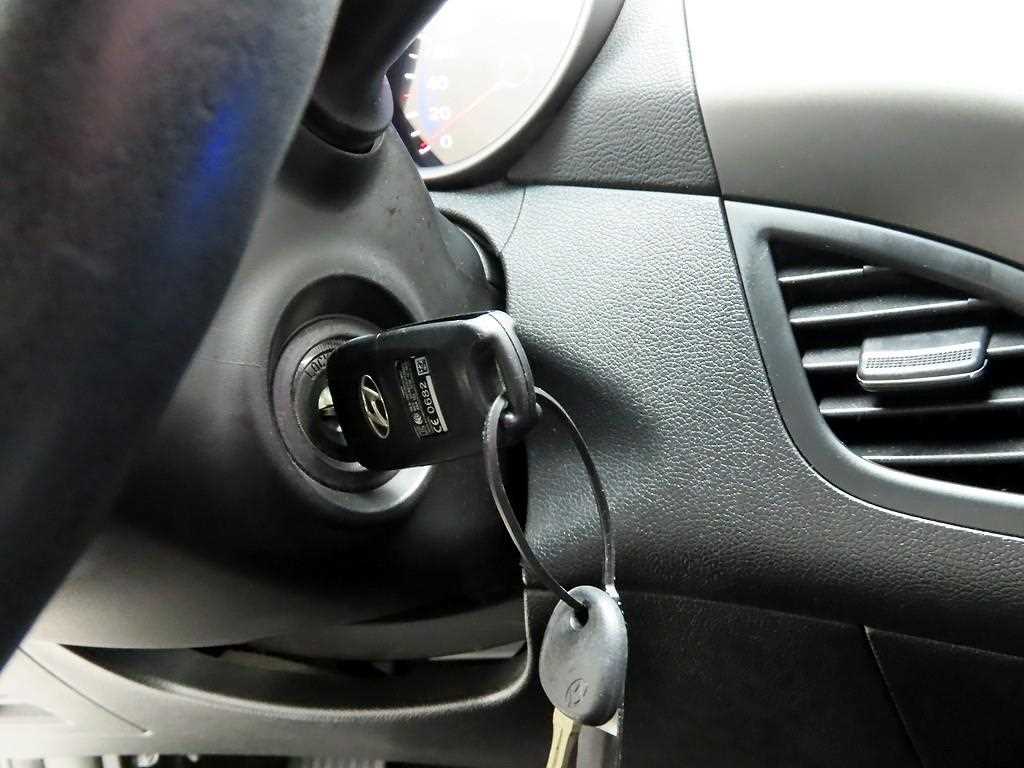 HYUNDAI Avante 2012 - Importación desde Corea - HF Imports Iquique - Foto 17