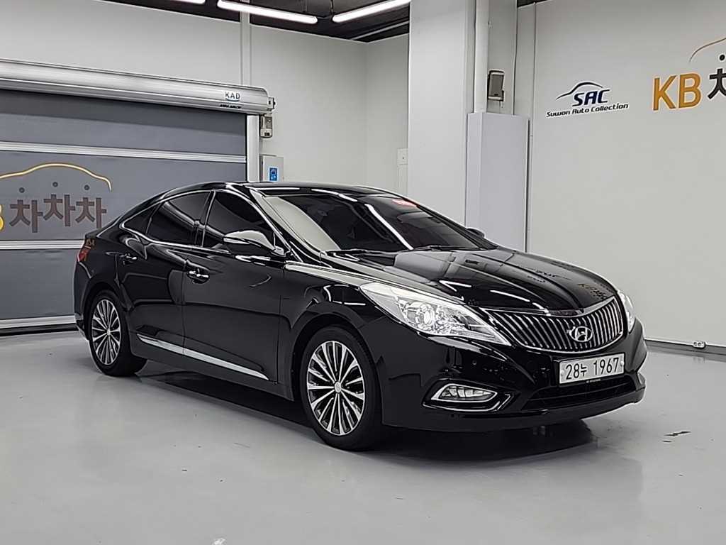 HYUNDAI Grandeur - Vista 4