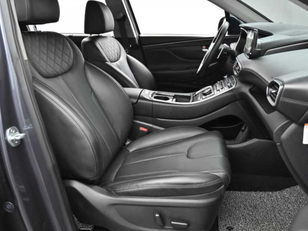 HYUNDAI Santa Fe - Vista 10