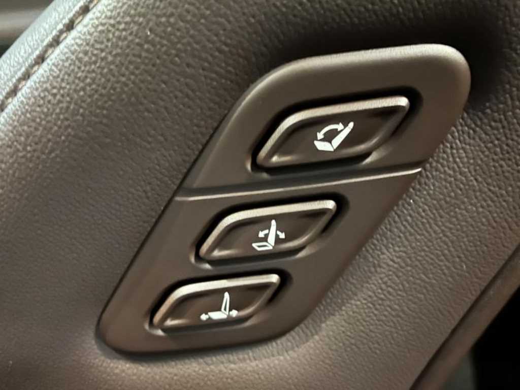 HYUNDAI Grandeur - Vista 9