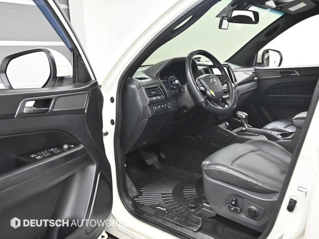 Ssangyong Rexton - Vista 11