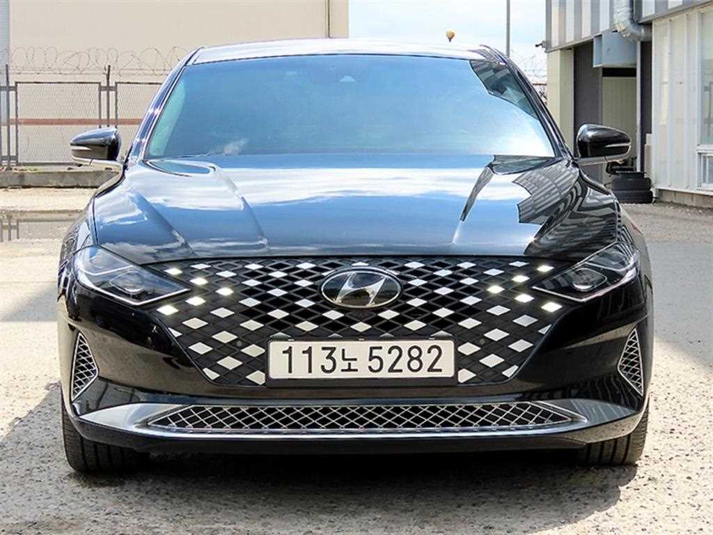 HYUNDAI Grandeur 2020 Negro - Importación desde Corea - HF Imports Iquique - Foto 1
