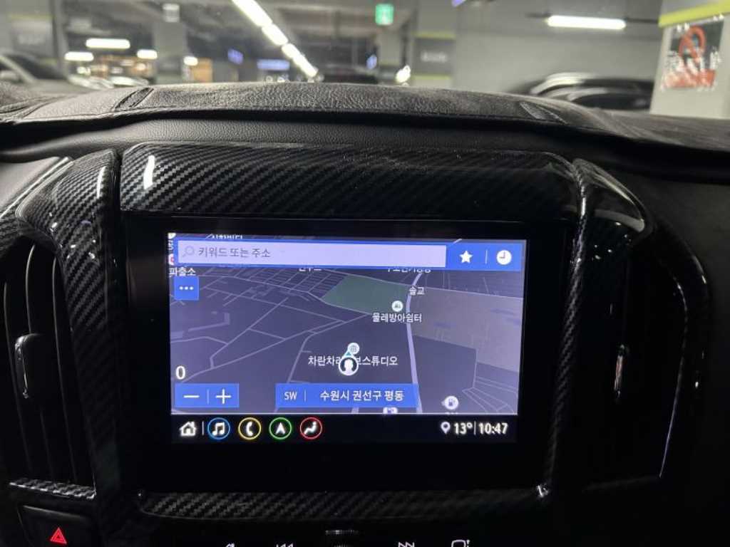 Chevrolet Travers - Vista 12