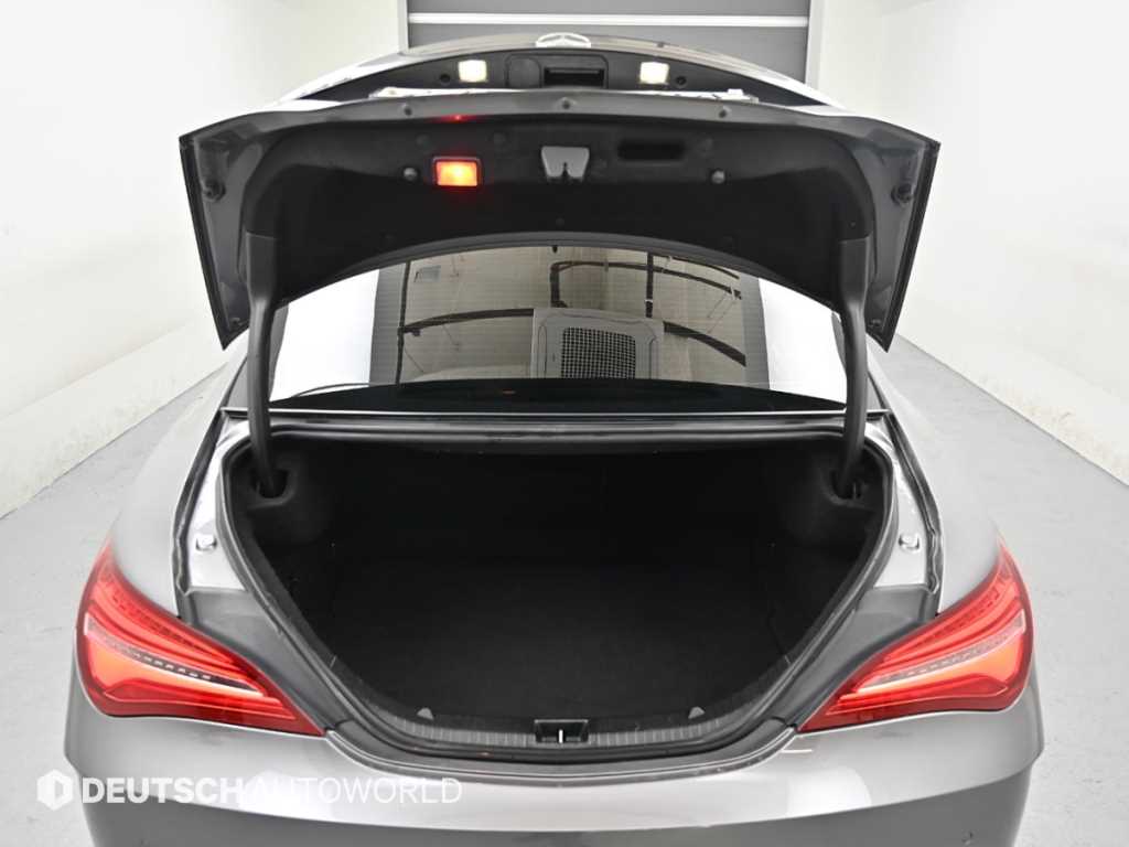 Mercedes Benz CLA Class 2018 Gris - Importación desde Corea - HF Imports Iquique - Foto 19