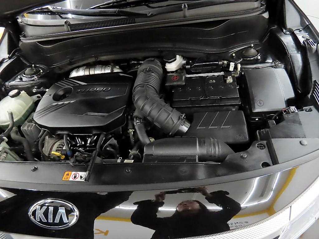 KIA Seltos 2020 Negro - Importación desde Corea - HF Imports Iquique - Foto 18