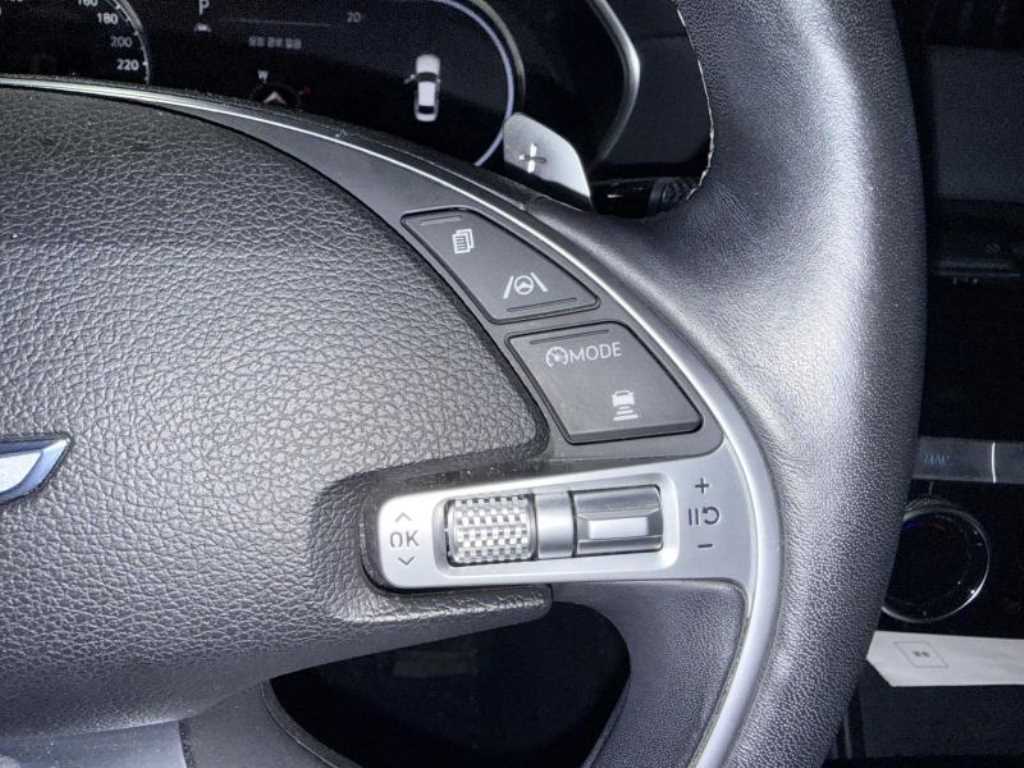 Genesis G80 - Vista 12