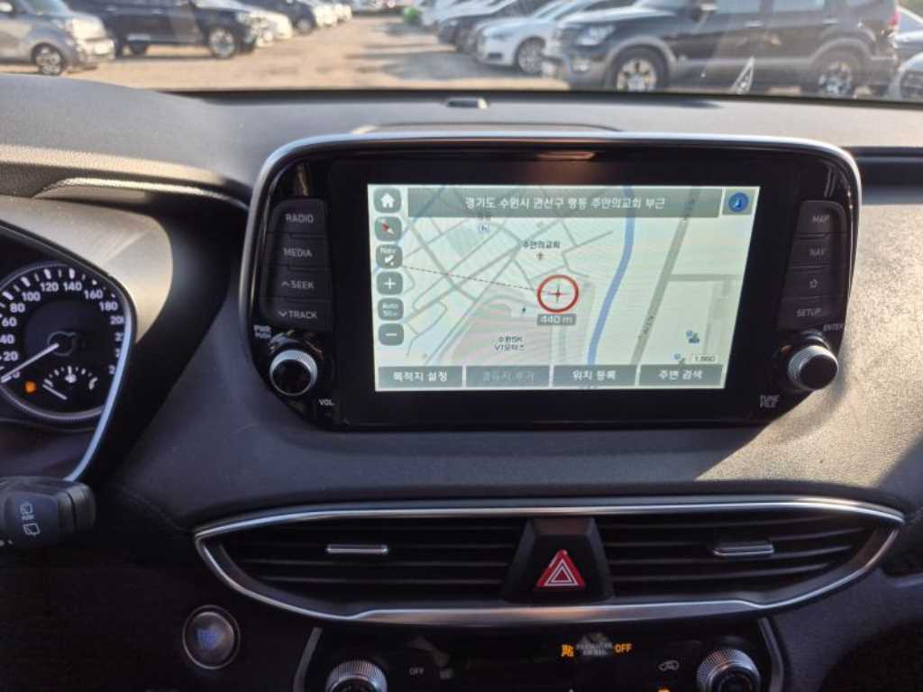 HYUNDAI Santa Fe 2019 Gris - Importación desde Corea - HF Imports Iquique - Foto 17