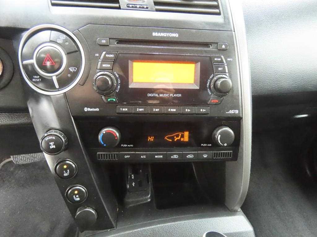 Ssangyong Korando - Vista 12