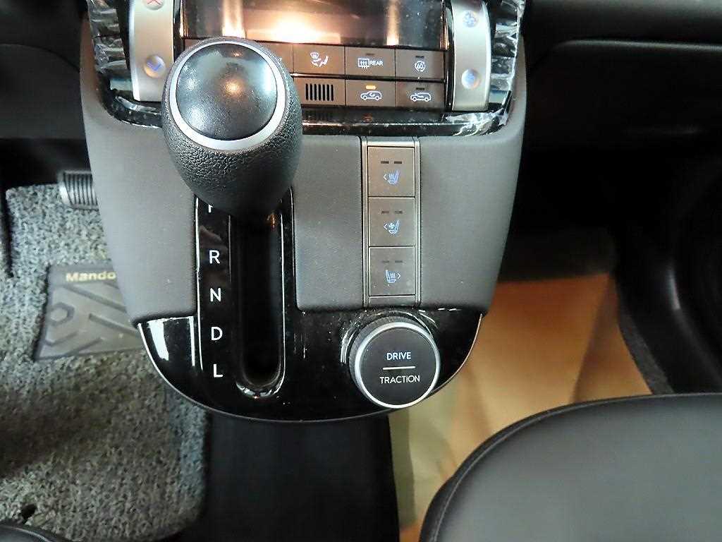 HYUNDAI Casper - Vista 10