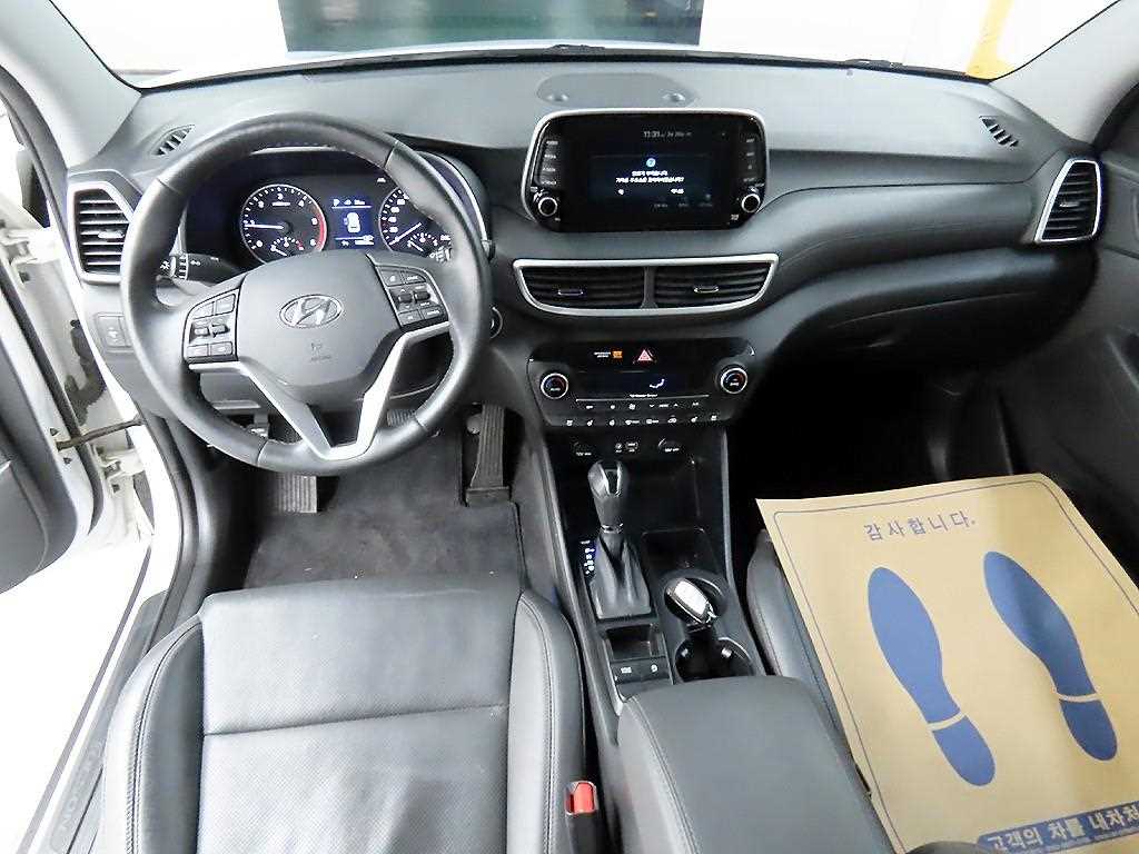 HYUNDAI Tucson - Vista 7