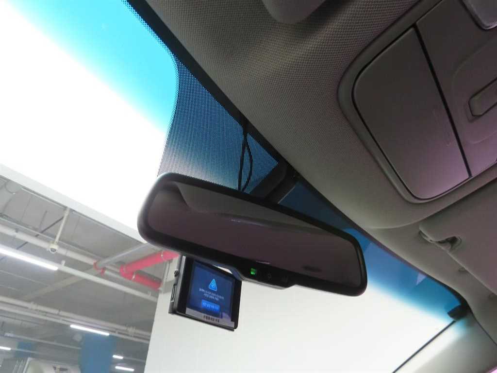 KIA Carnival 2017 Blanco - Importación desde Corea - HF Imports Iquique - Foto 18