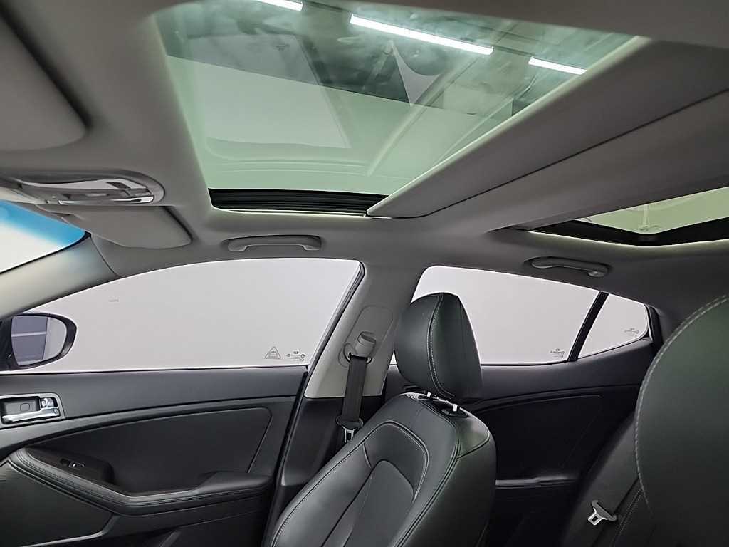 KIA K5 2011 Plateado - Importación desde Corea - HF Imports Iquique - Foto 16