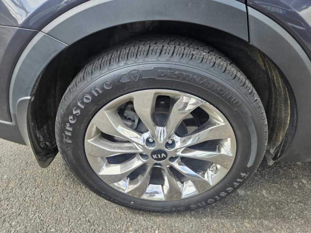 KIA Sorento - Vista 6