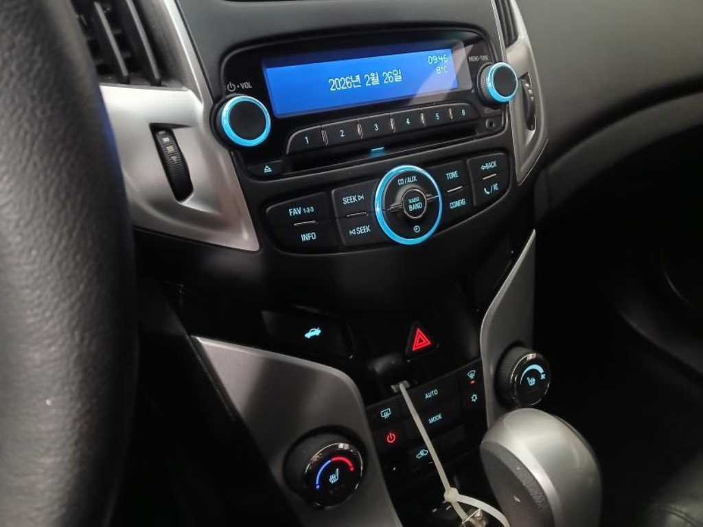 Chevrolet Cruise 2016 Blanco - Importación desde Corea - HF Imports Iquique - Foto 13