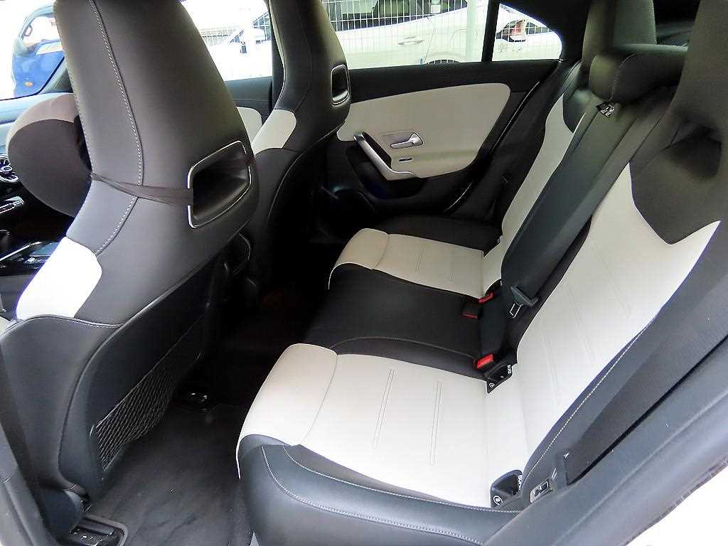 Mercedes Benz CLA Class - Vista 7