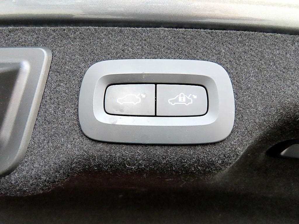 Volvo S90 2019 Gris - Importación desde Corea - HF Imports Iquique - Foto 17