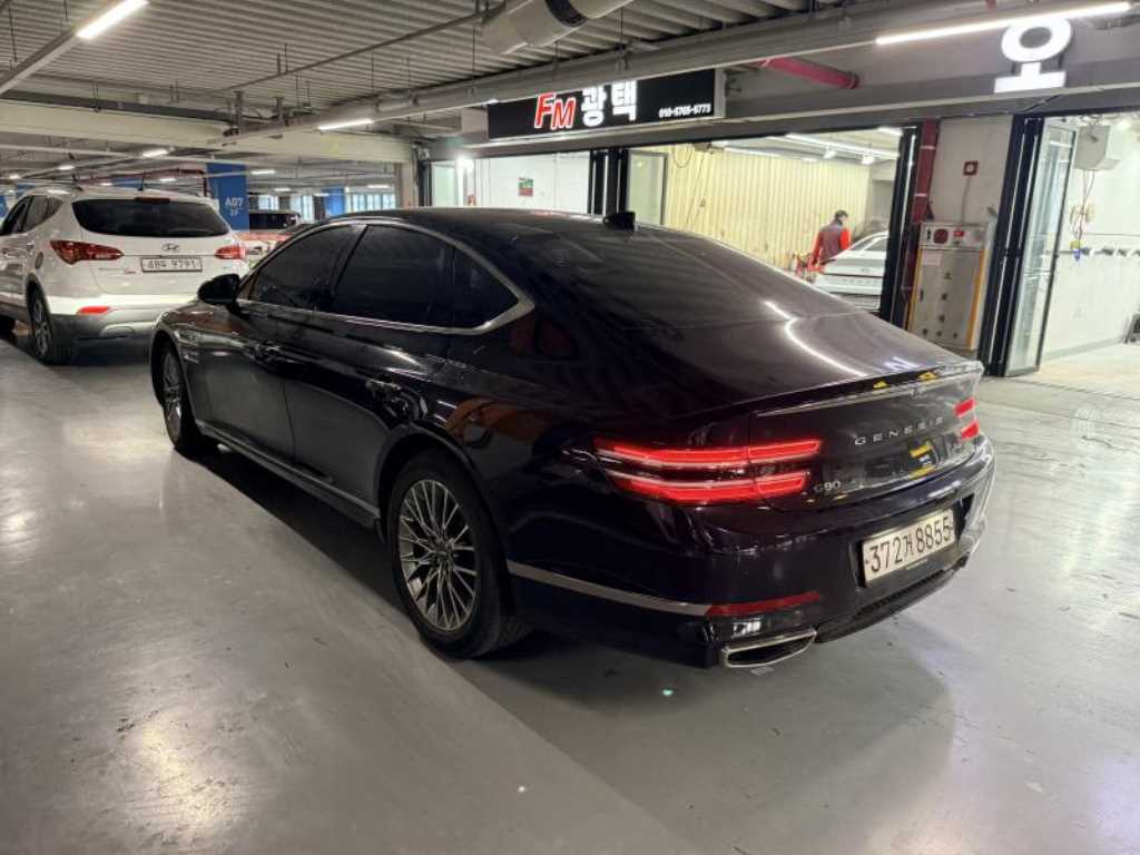 Genesis G80 - Vista 6