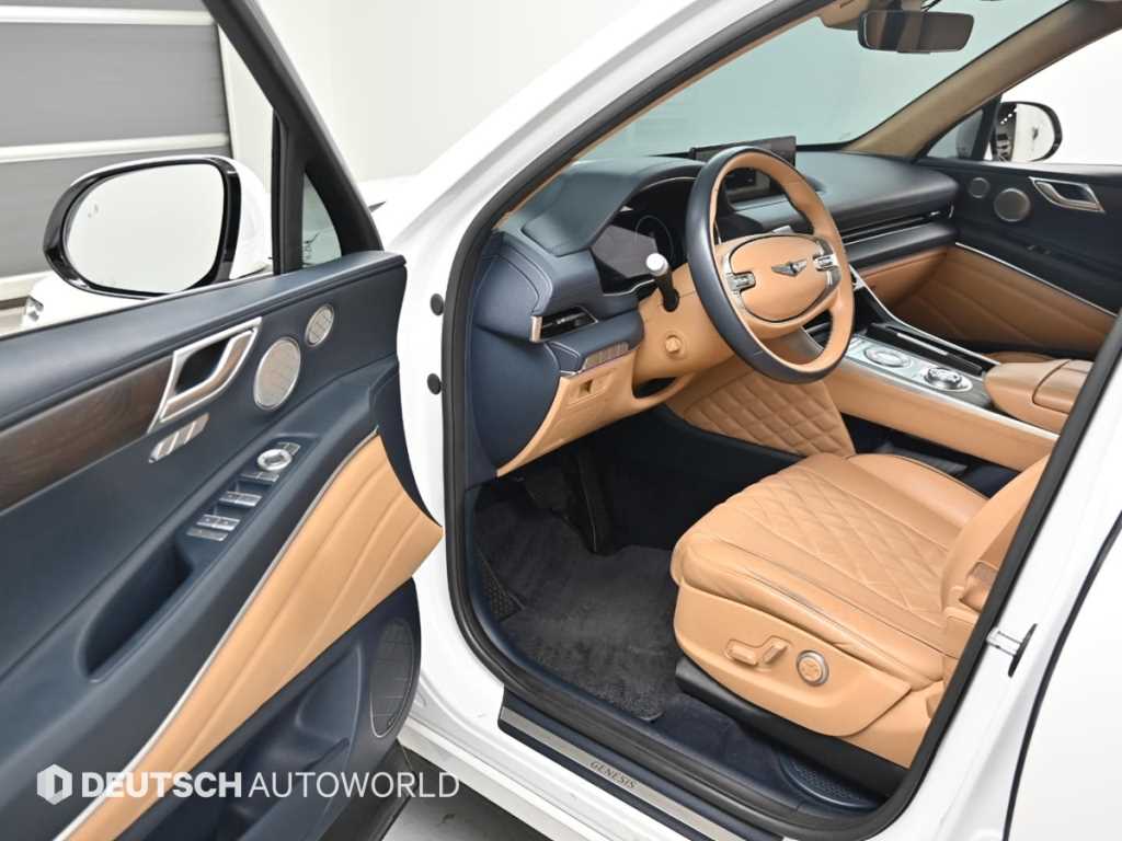 Genesis GV80 - Vista 11