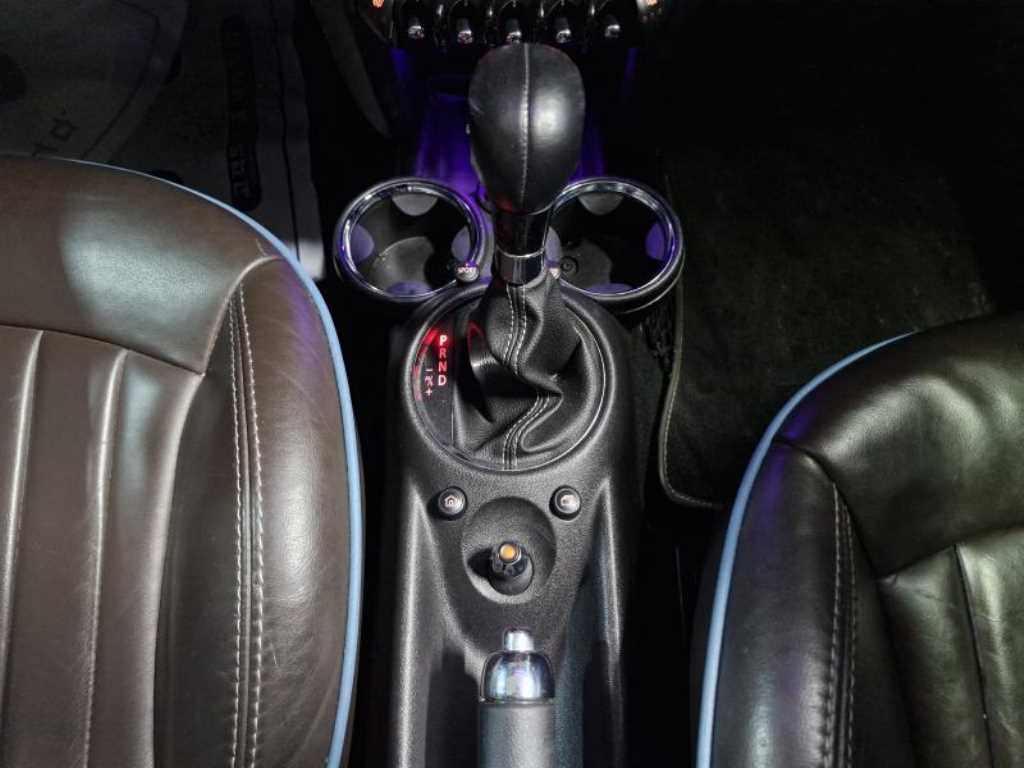 Mini Cooper Convertible - Vista 11