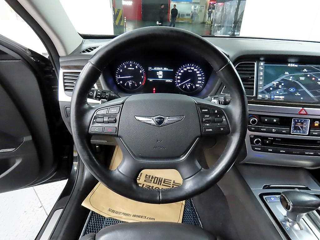 Genesis G80 - Vista 9