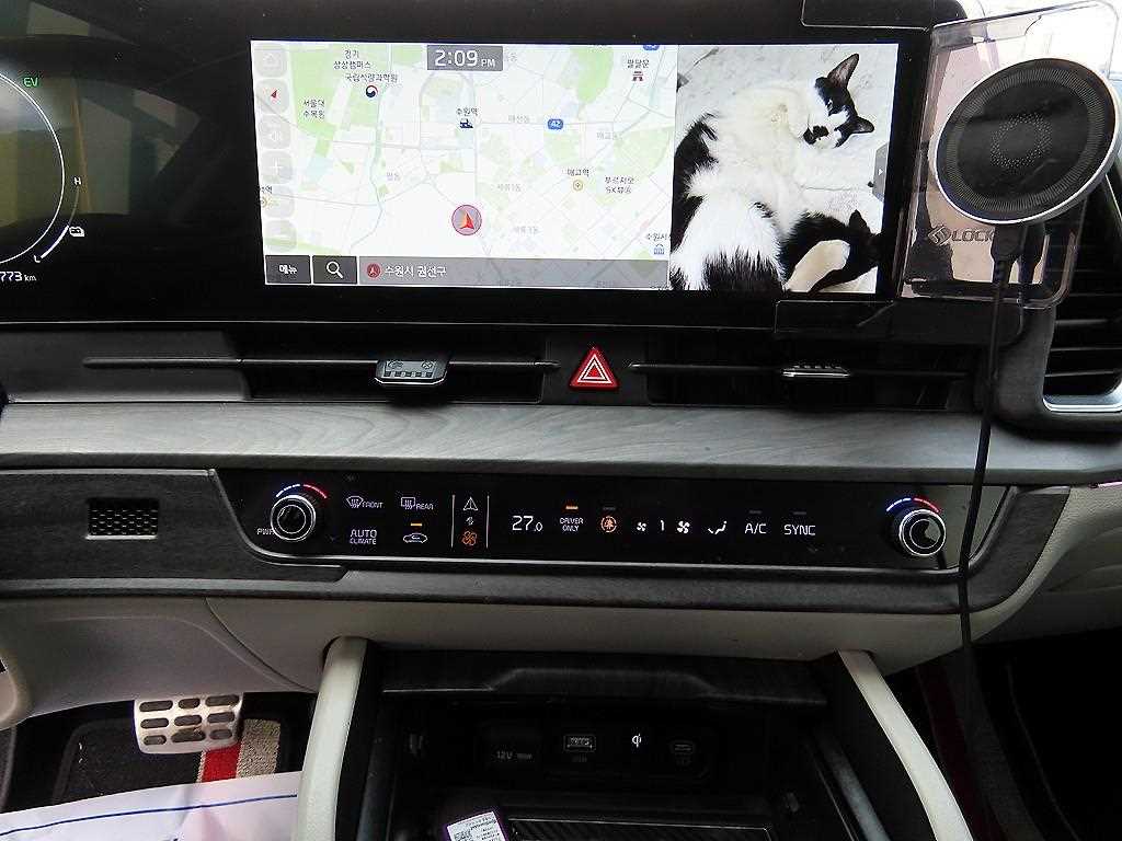 KIA Sportage - Vista 11